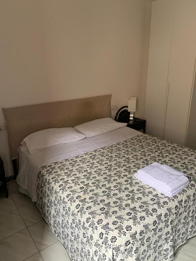 Ussi4 Hotel ฟลอเรนซ์ ภายนอก รูปภาพ